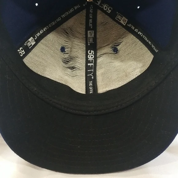 LA Dodger hat. Mens size 7 1/4 (57.7 cm) - Picture 8 of 11